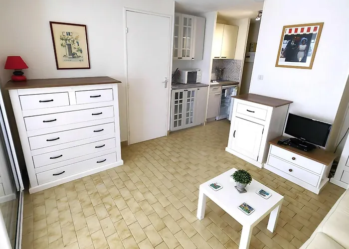 Joli T2 Pour 4 Pers, Jardin, A 900m De La - Fr-1-607-221 Apartment Agde